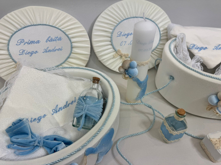 Set trusou botez la cufar din catifea si lumanare+ Set prima baita Luxury [5]