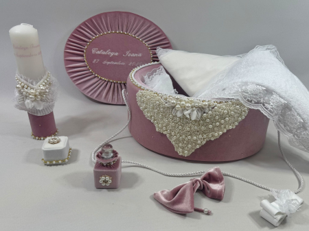 Trusou botez in cufar din catifea si lumanare model Glamour cu margele culoare roz prafuit [1]