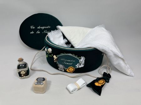 Trusou botez la cufar din catifea  Luxury [1]