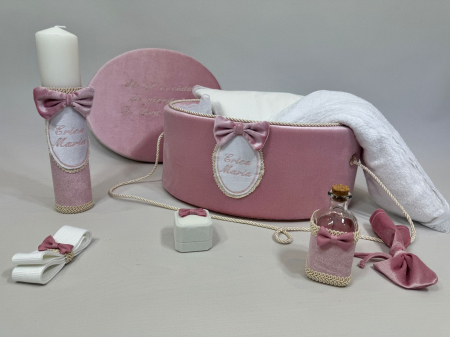 Trusouri botez Basic - Trusou botez la cufar din catifea  si lumanare Basic