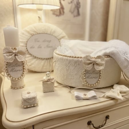 Trusou botez la cufar din catifea si lumanare Deluxe