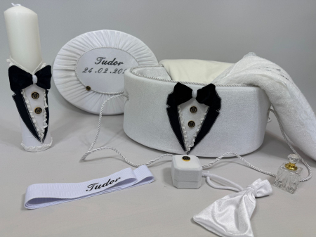 Trusouri botez Deluxe - Trusou botez la cufar din catifea si lumanare Deluxe