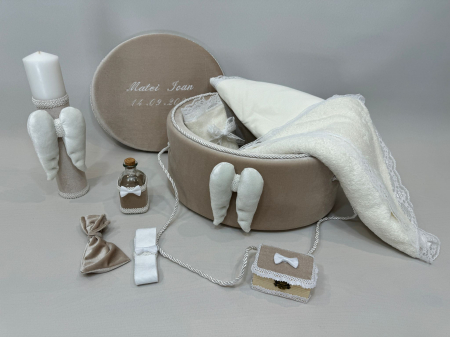 Trusouri Botez Exclusive - Trusou botez la cufar din catifea si lumanare Exclusive