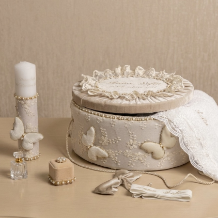 Trusouri botez Glamour - Trusou botez la cufar din catifea si lumanare Glamour