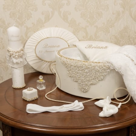 Trusouri botez Glamour - Trusou botez la cufar din catifea si lumanare Glamour