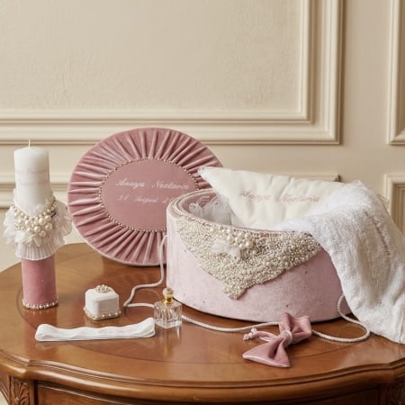 Trusouri botez Glamour - Trusou botez la cufar din catifea si lumanare  Glamour