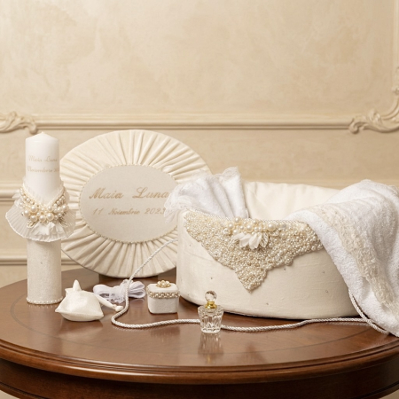 Trusouri botez Glamour - Trusou botez la cufar din catifea si lumanare Glamour