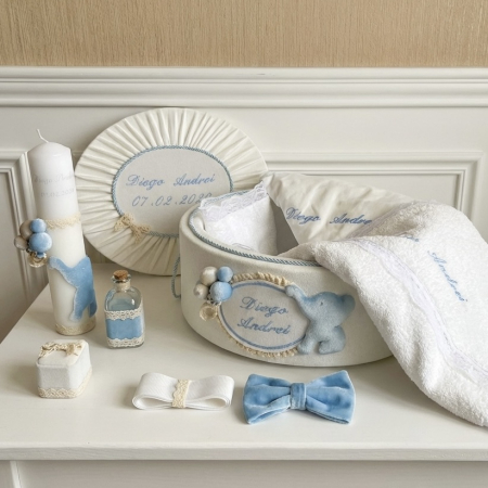 Trusouri botez Luxury - Trusou botez la cufar din catifea si lumanare Luxury