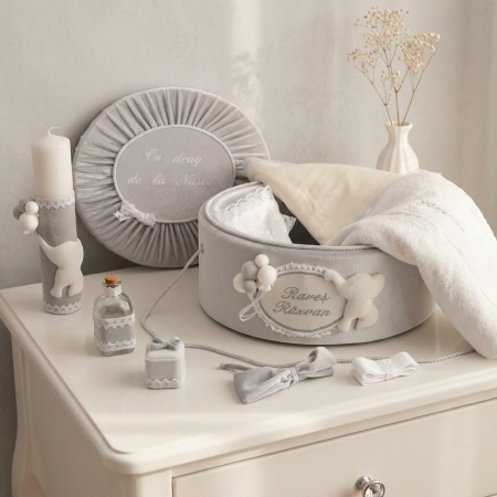 Trusouri botez Luxury - Trusou botez la cufar din catifea si lumanare  Luxury
