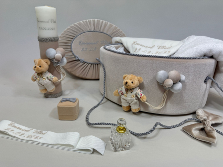 Trusouri botez Premium - Trusou botez la cufar din catifea si lumanare  Premium