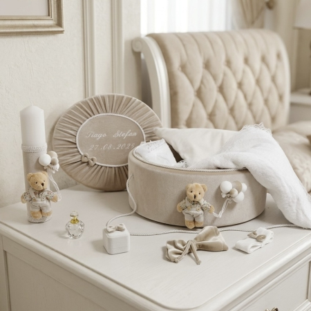 Trusouri botez Premium - Trusou botez la cufar din catifea si lumanare Premium