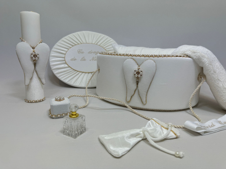 Trusouri botez Glamour - Trusou botez la cufar din  catifea si lumanare Glamour