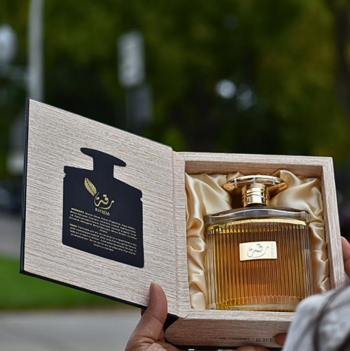 Parfum Riqqa, Ard Al Zaafaran, apa de parfum 100ml, unisex - inspirat din Angels' Share by Kilian, respectiv din Khamrah de la Lattafa [4]