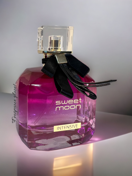 Parfum Sweet Moon Intensive, Fragrance World, apa de parfum 100 ml, femei - inspirat din Mon Paris Intensement by Yves Saint Laurent [5]