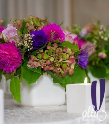aranjament floral de masa pentru prezidiu botez