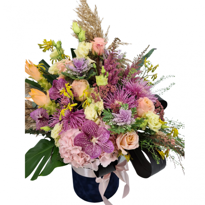 aranjament-floral-olla-in-cutie-cu-flori-roz-si-mov [3]