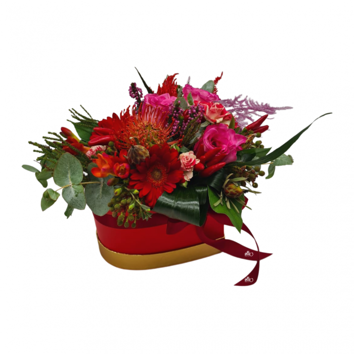 Aranjament floral Olla in cutie inima cu flori de primavara [7]
