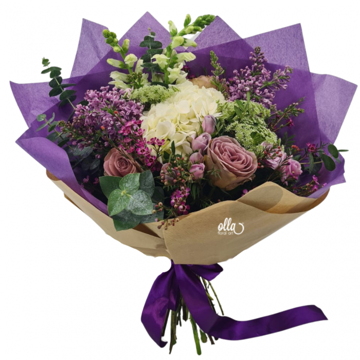 Buchet de flori de primavara Olla cu Liliac mov si Hortensia [2]