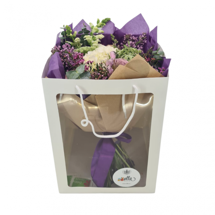 Buchet de flori de primavara Olla cu Liliac mov si Hortensia [3]