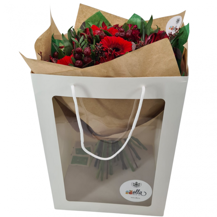 Buchet de flori Olla cu Trandafiri rosii si mini Trandafiri [3]