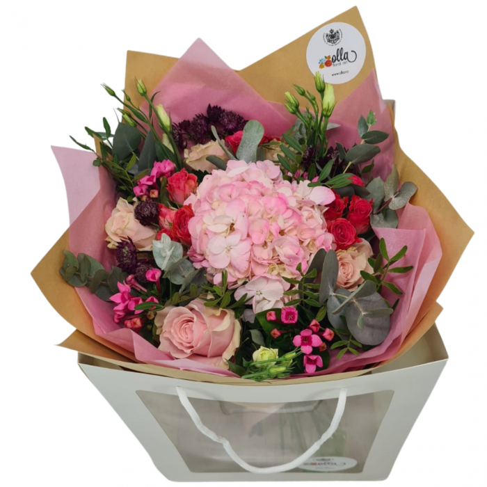 buchet-de-flori-olla-din-hortensia-roz-si-eustoma-roz [2]