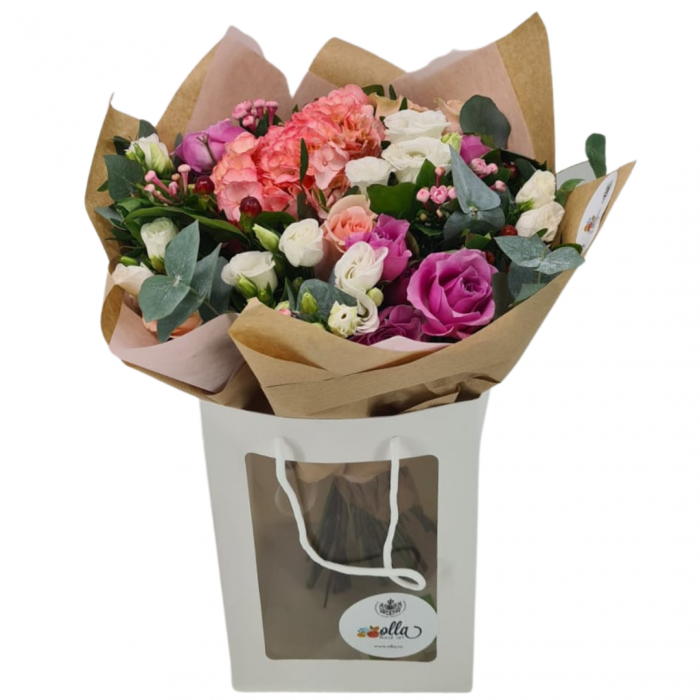 buchet-de-flori-olla-din-hortensia-roz-si-eustoma-roz [3]