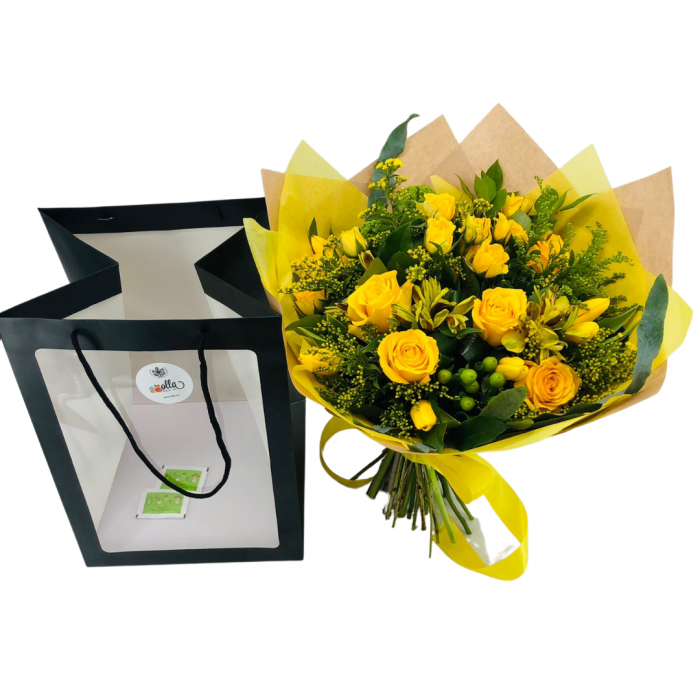 Buchet de flori Olla din Trandafiri galbeni premium si lalele poza reala [2]