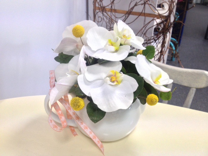 Aranjament floral de primavara Olla in ceainic Regina Parfumata [5]