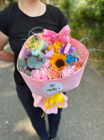 Buchet de flori Olla Viata e si Roz cu Bujori [1]