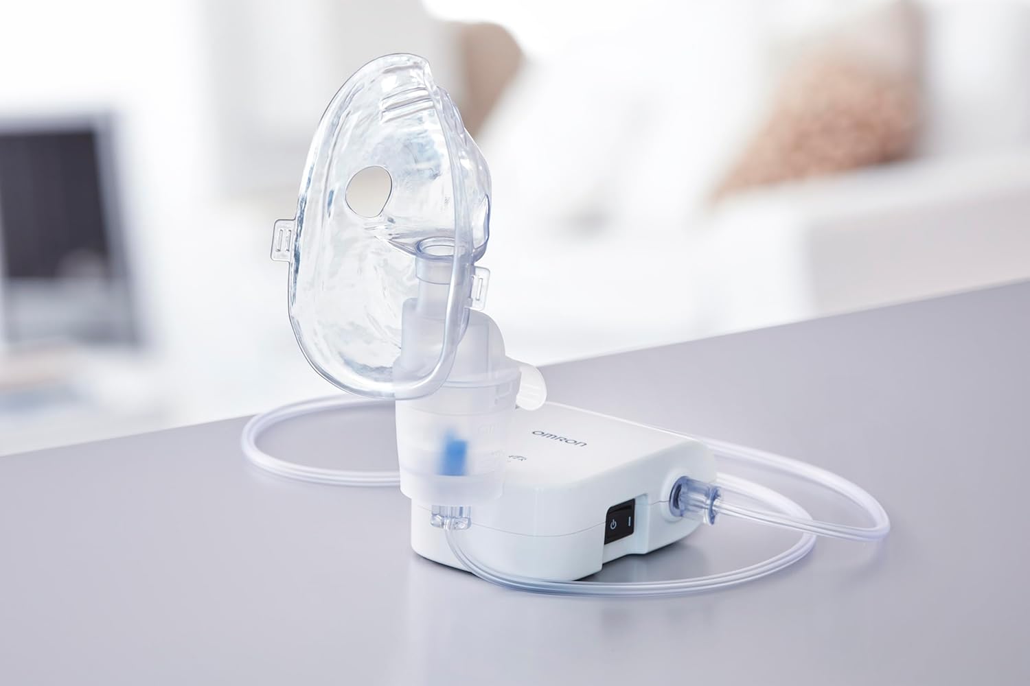 Aparat-aerosoli-Omron-CompAIR-Basic-NE-C803-masca