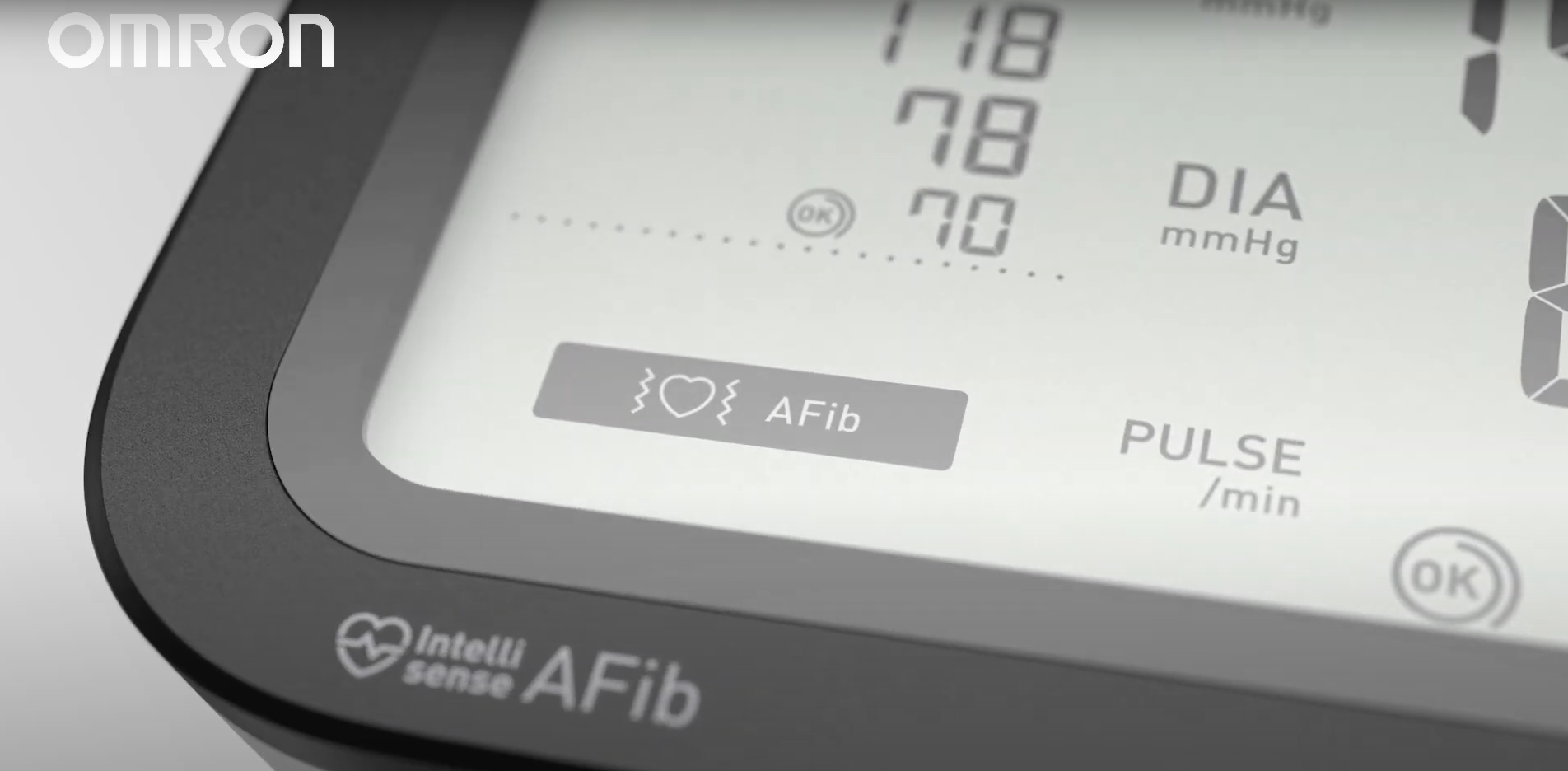 omron-m7-intelli-it-afib-hem-7380t1-ebk-bluetooth-tensiometru-brat-detaliu2