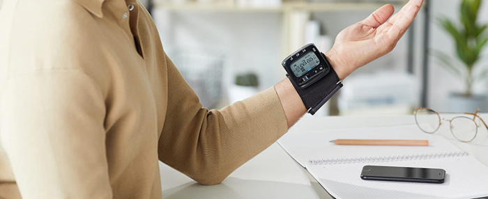 OMRON RS7 Intelli IT - Tensiometru de incheietura, silentios, transfer date Bluetooth, validat clinic [6]