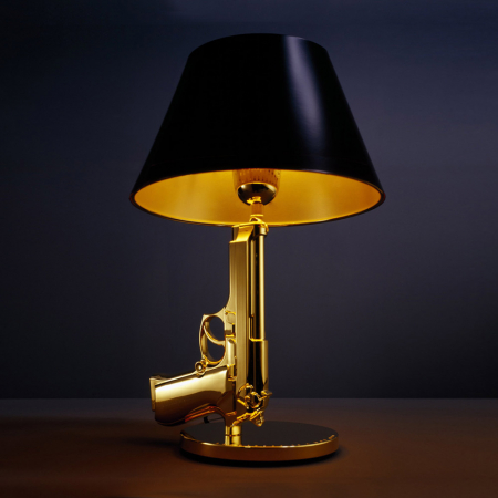 Cadouri pentru coleg - lampa agent 007