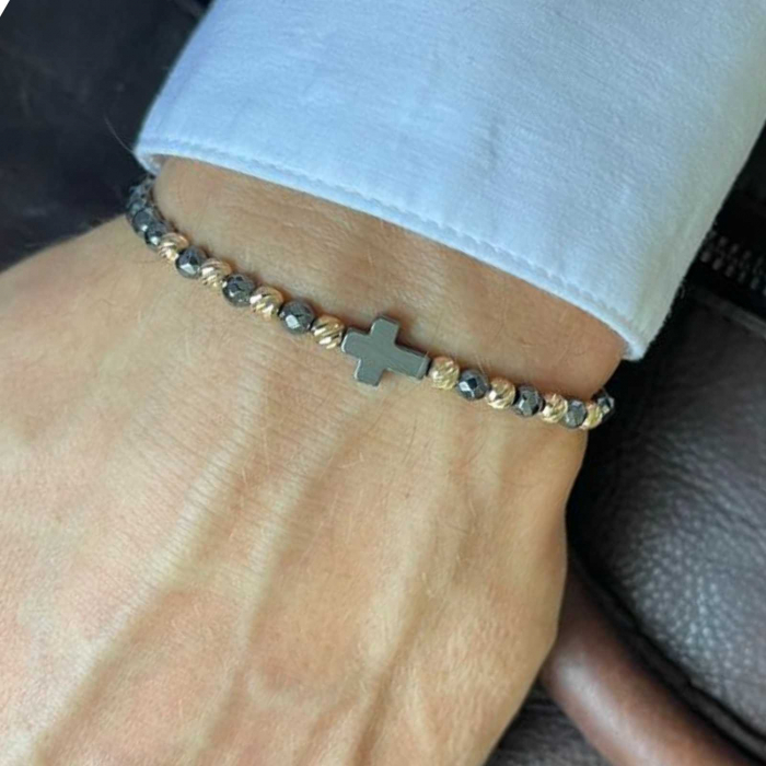 Brățară cu biluțe de aur și cruciuliță, pietre Hematit, șnur împletit [2]