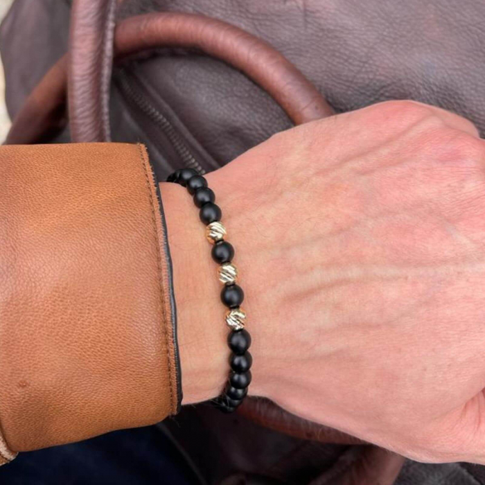Bratara cu bilute de aur si pietre semipretioase onix mat 6 mm, snur reglabil [5]