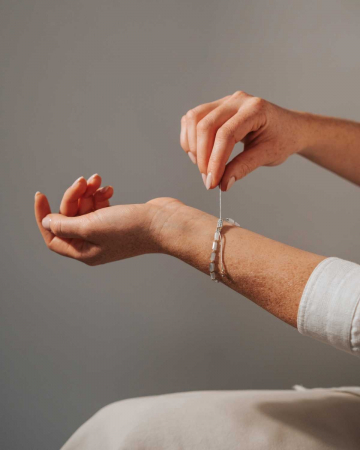Brățară cu Biluțe din Aur 14K și Cristale Sticlă Dreptunghiulare 4 mm, Șnur Reglabil [7]