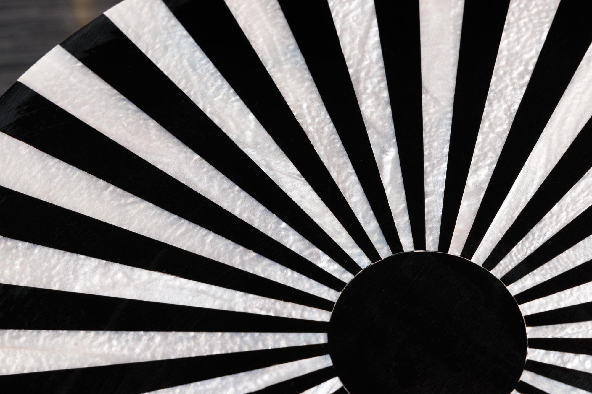 Masă laterală HARMONY NATURE 55cm negru alb auriu [6]