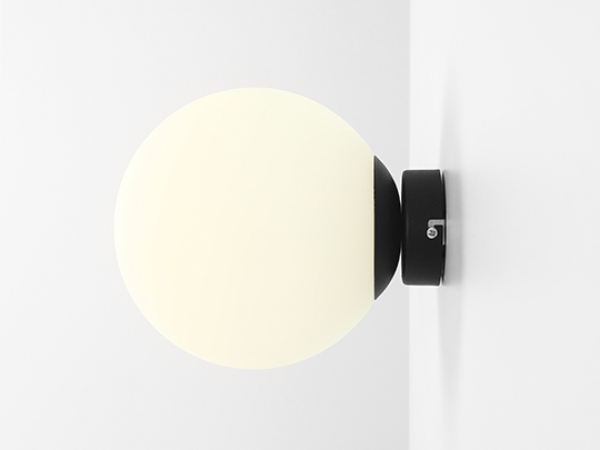 Aplică BALL BLACK M [1]