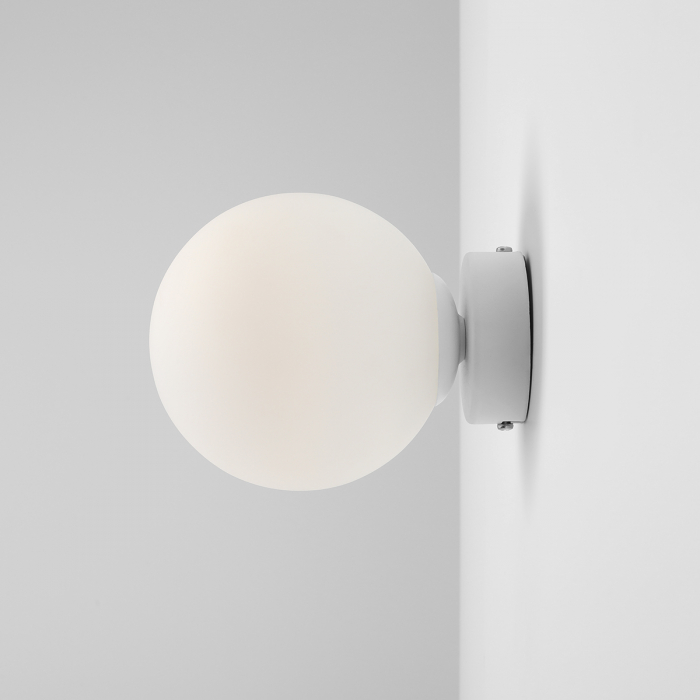 Aplică BALL WHITE S [1]