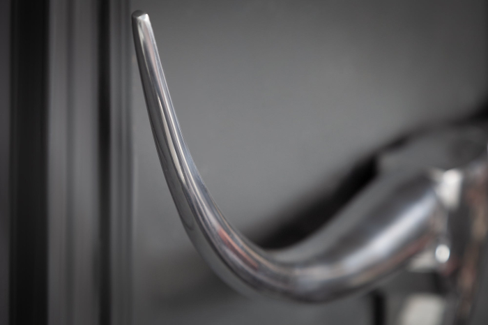 Decorațiune de perete cu coarne BULL 100 cm, aluminiu argintiu [6]