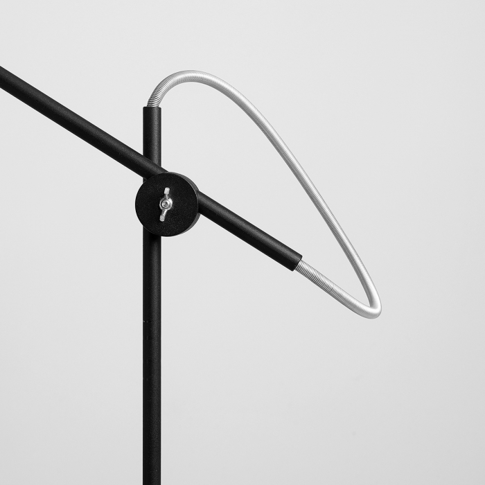 Lampă de masă din metal negru cu sistem de fixare, 50 cm [7]