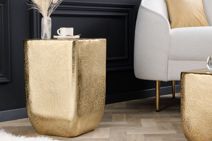 Masă laterală UNIT 45cm aurie cu efect de lovitură de ciocan  [2]