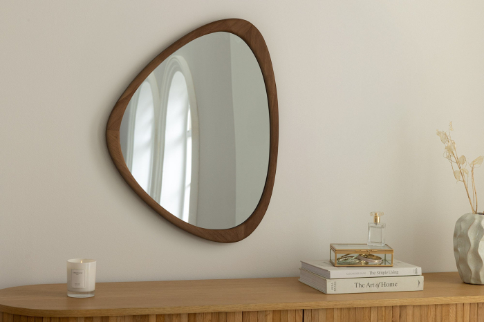 Oglindă de perete ORGANIC 65 cm din lemn masiv cu aspect de nuc [3]