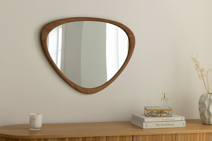 Oglindă de perete ORGANIC 65 cm din lemn masiv cu aspect de nuc [6]