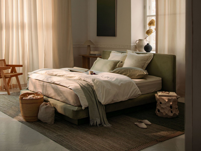 Pat Linea cu tapițerie din catifea [5]