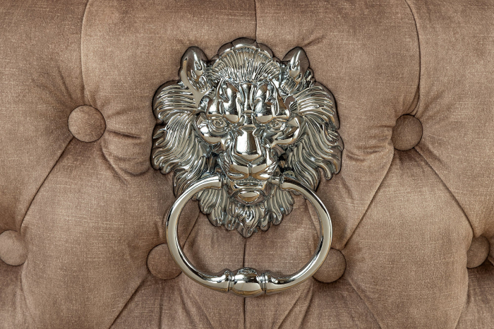 Set 2 scaune CASTLE DELUXE din catifea bej cu detaliu in forma de cap de leu [5]