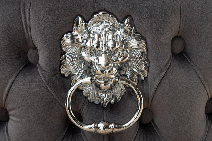 Set 2 scaune CASTLE DELUXE din catifea gri cu detaliu in forma de cap de leu [5]