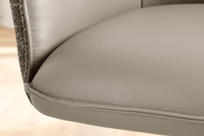 Set 2 scaune rotative LE GRAND 180° din material texturat si piele taupe [7]