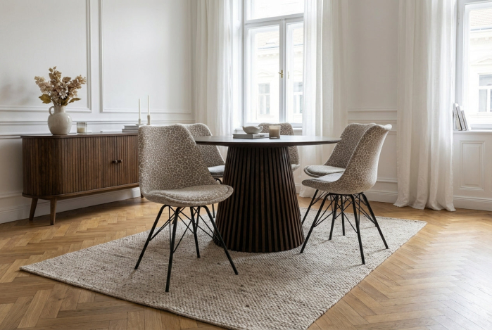 Set patru scaune SCANDINAVIA MEISTERSTÜCK din chenile cu model leopard, bej-gri, cu picioare negre [2]