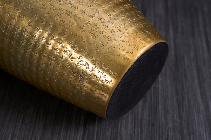 Vază ORIENTAL 50 cm cu efect de lovituri de ciocan auriu [7]